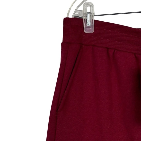 TRUE RELIGION RED DAHLIA HS FOIL LOGO FLEECE HIGH WAIST SWEAT SHORT - Picture 8 of 12